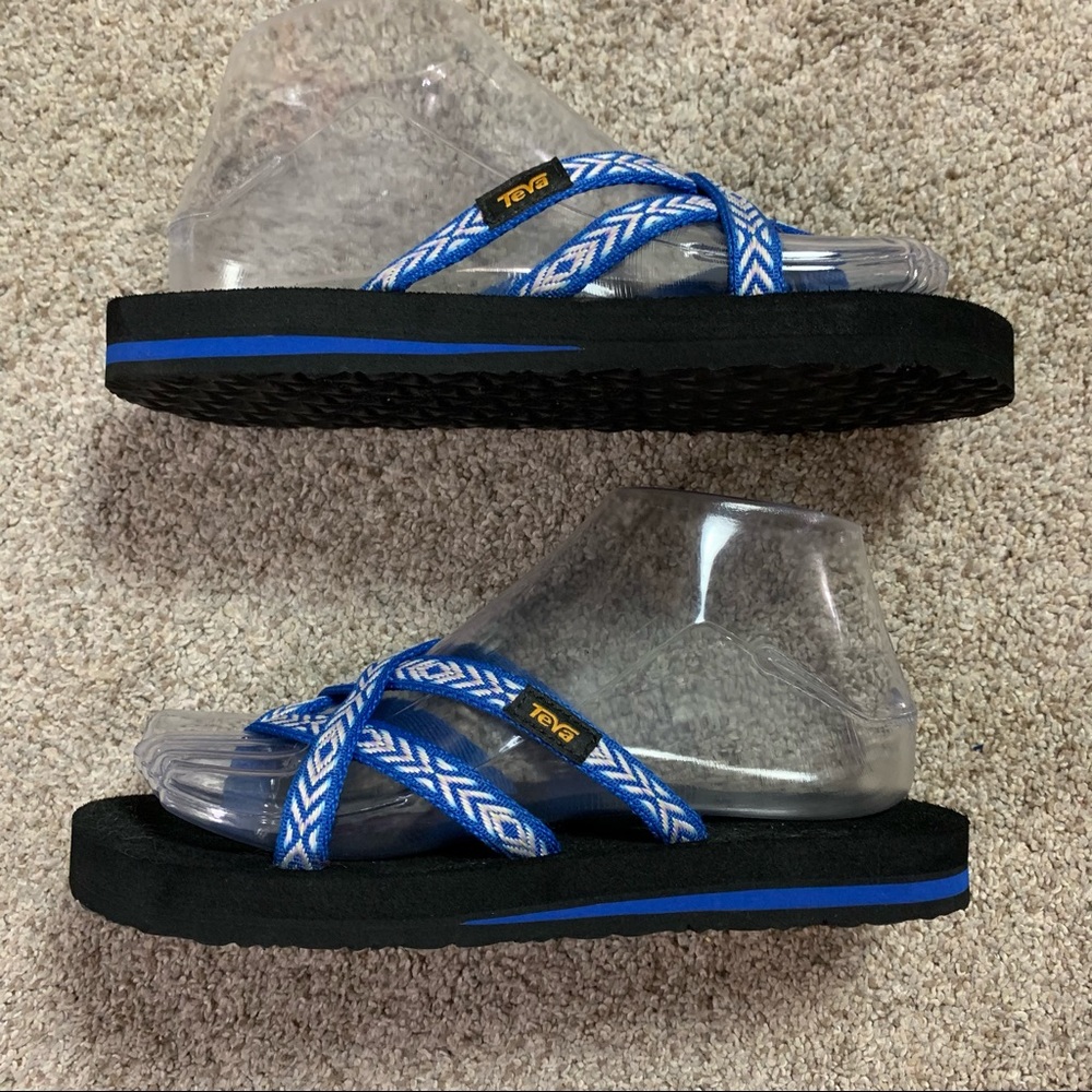 TEVA Blue & White STRAPPY Foam Rubber SPORT Summer BEACH SANDALS  6
